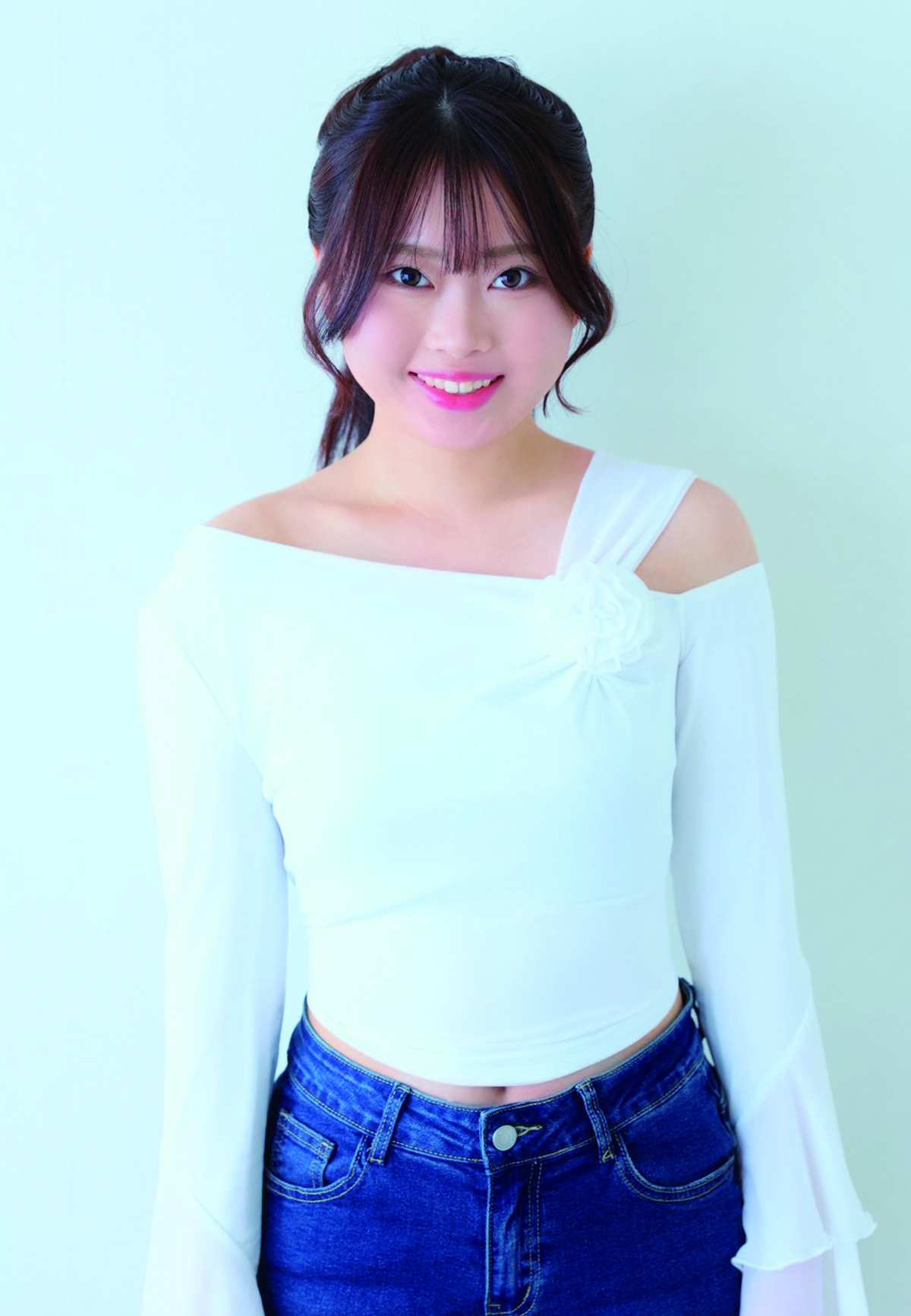 高橋由衣プロフィール画像1